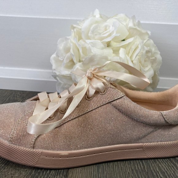 Le Chateau Rose Gold Glitter Lace up Sneakers - Picture 5 of 7